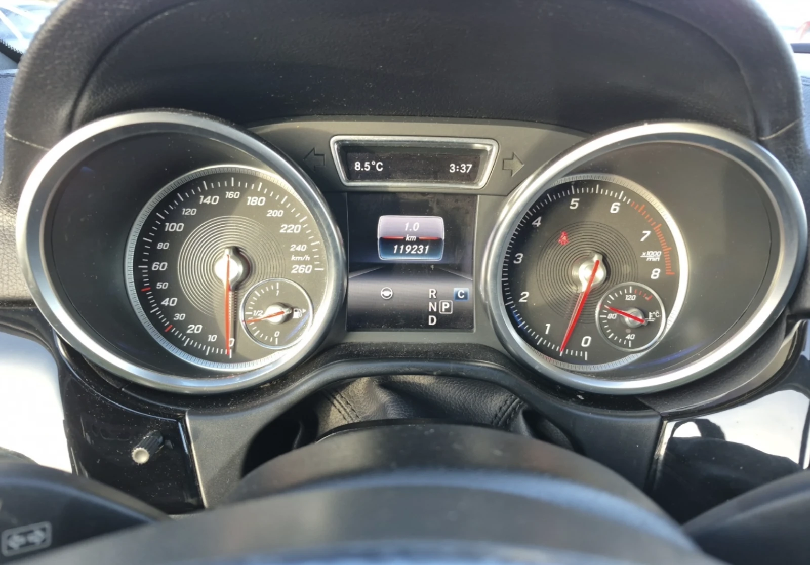 Mercedes-Benz GL 550 4MATIC - изображение 7