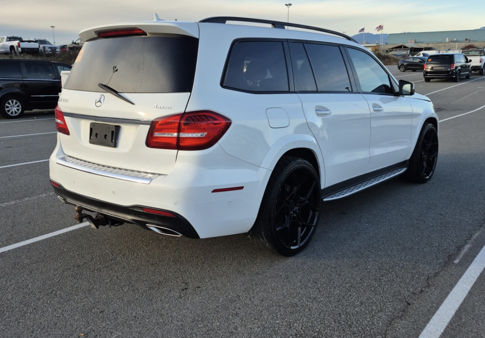 Mercedes-Benz GL 550 4MATIC - изображение 3