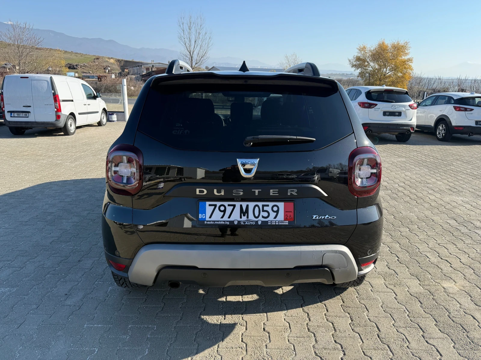 Dacia Duster 1.6. 94000км - изображение 6