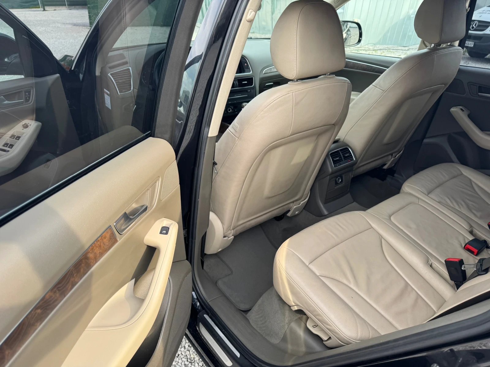 Audi Q5 2.0TFSI / 211ps / 4x4 /, снимка 8 - Автомобили и джипове - 54160811