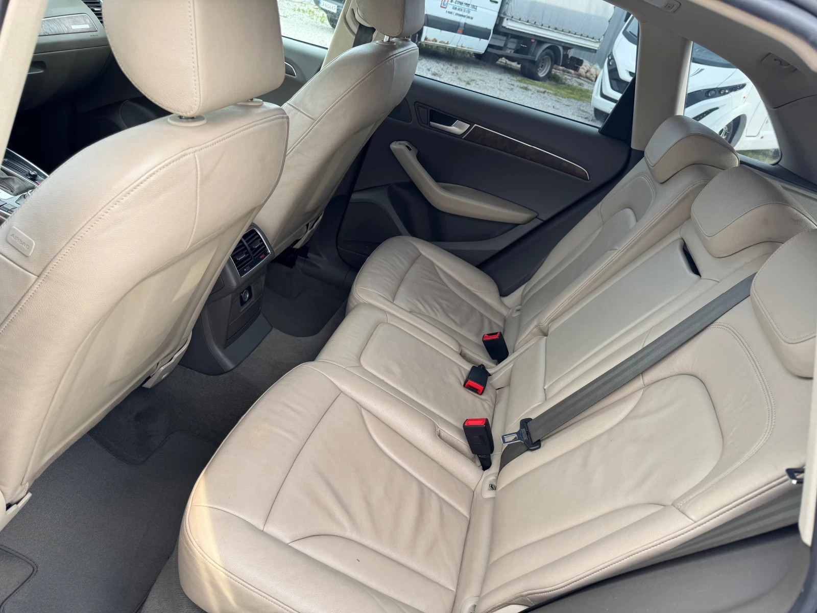 Audi Q5 2.0TFSI / 211ps / 4x4 /, снимка 9 - Автомобили и джипове - 54160811