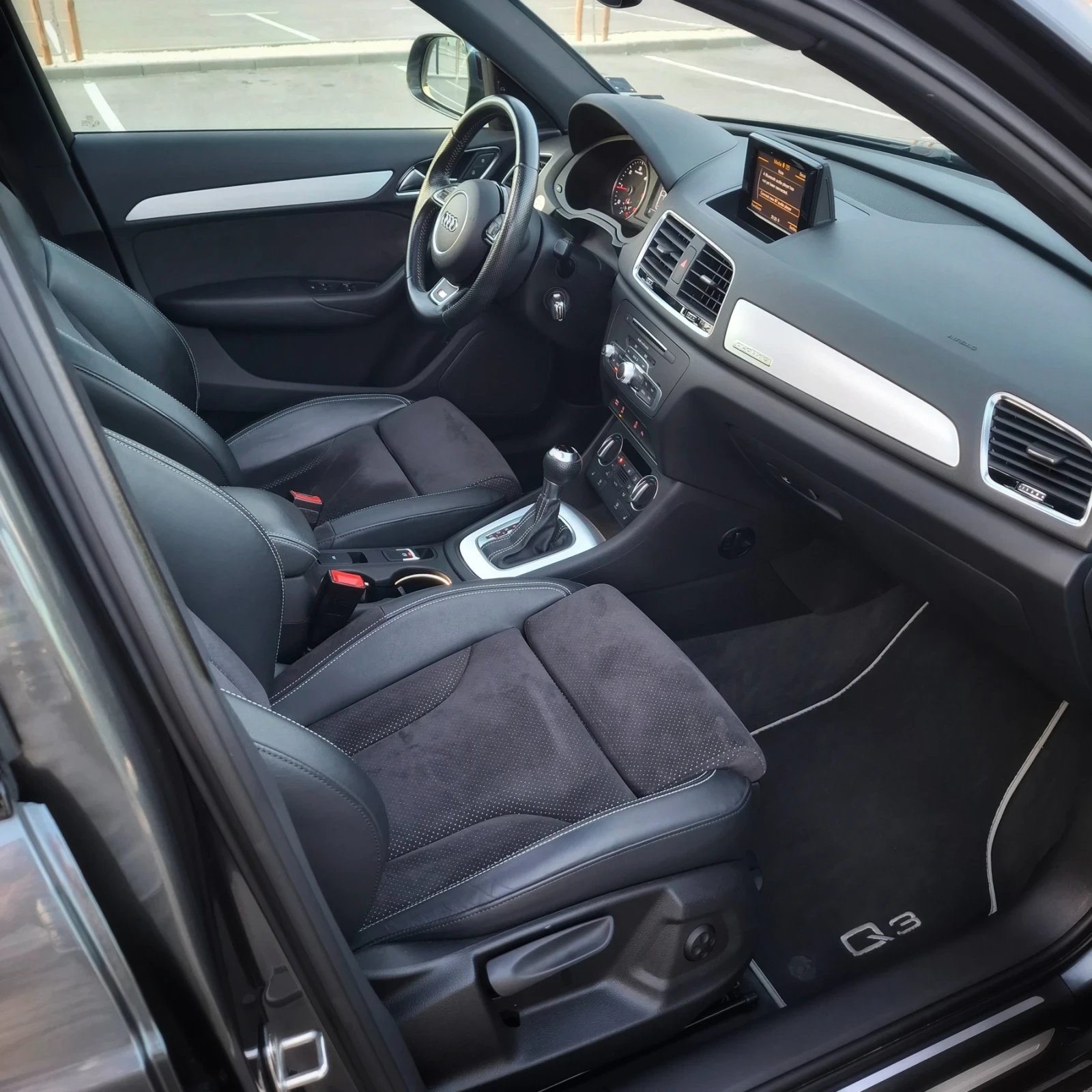 Audi Q3 2.0 TDI, 7G Stronic 184 ps., снимка 15 - Автомобили и джипове - 54392214