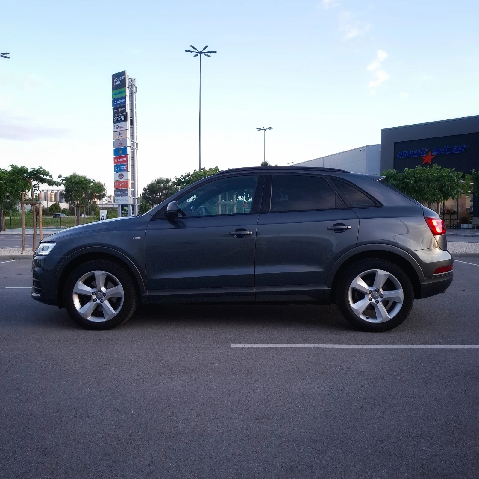 Audi Q3 2.0 TDI, 7G Stronic 184 ps., снимка 8 - Автомобили и джипове - 54392214