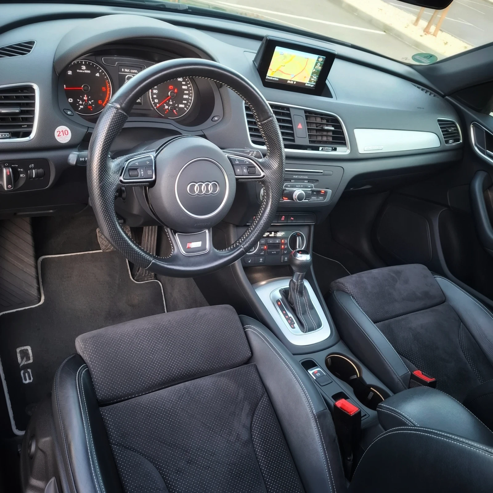 Audi Q3 2.0 TDI, 7G Stronic 184 ps., снимка 16 - Автомобили и джипове - 54392214