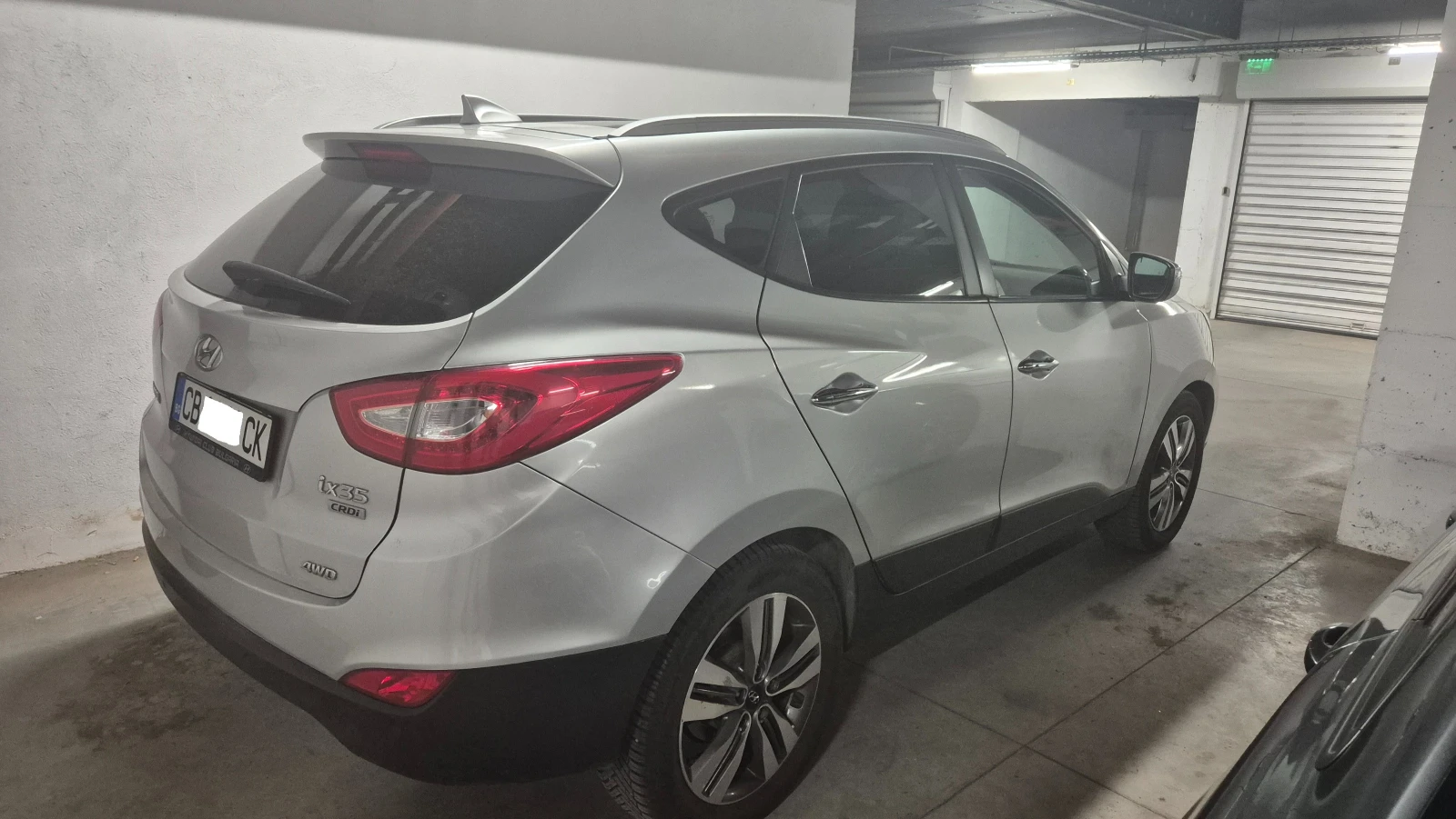 Hyundai IX35 2.0 CRDI (FL), снимка 3 - Автомобили и джипове - 55015434