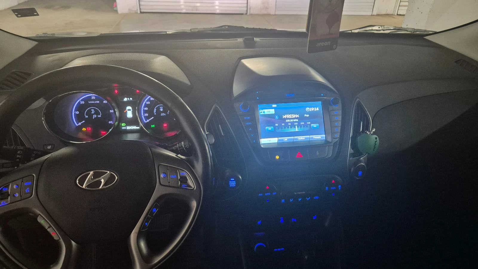 Hyundai IX35 2.0 CRDI (FL), снимка 7 - Автомобили и джипове - 55015434
