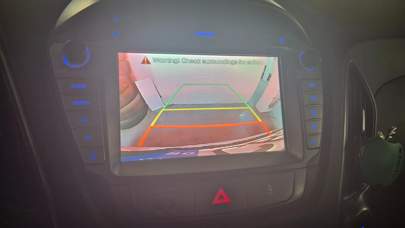 Hyundai IX35 2.0 CRDI (FL), снимка 8 - Автомобили и джипове - 55015434