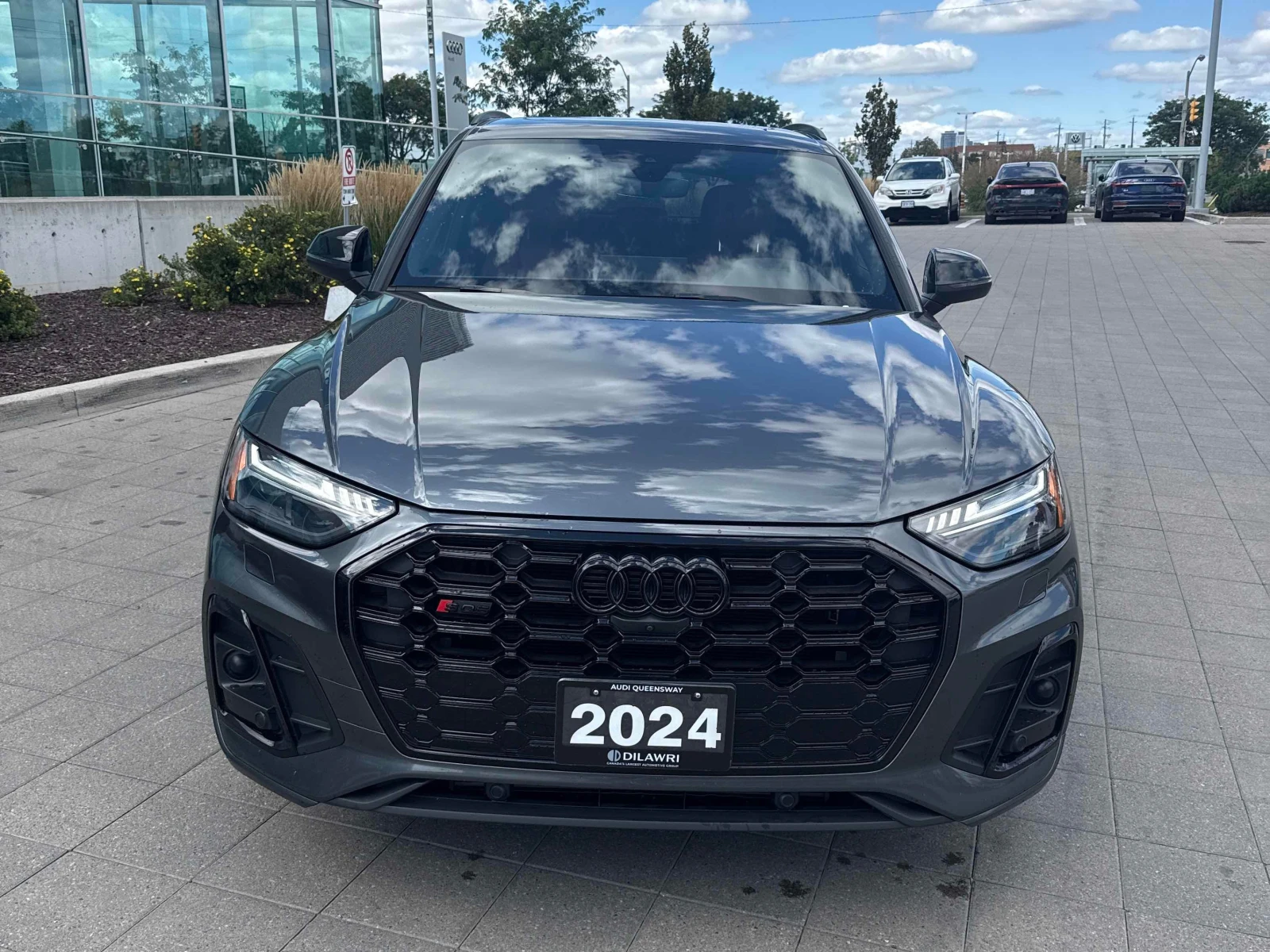Audi SQ5 * Technik * ГЛАВНО ПРЕДСТАВИТЕЛСТВО НА AUDI, снимка 2 - Автомобили и джипове - 55970375
