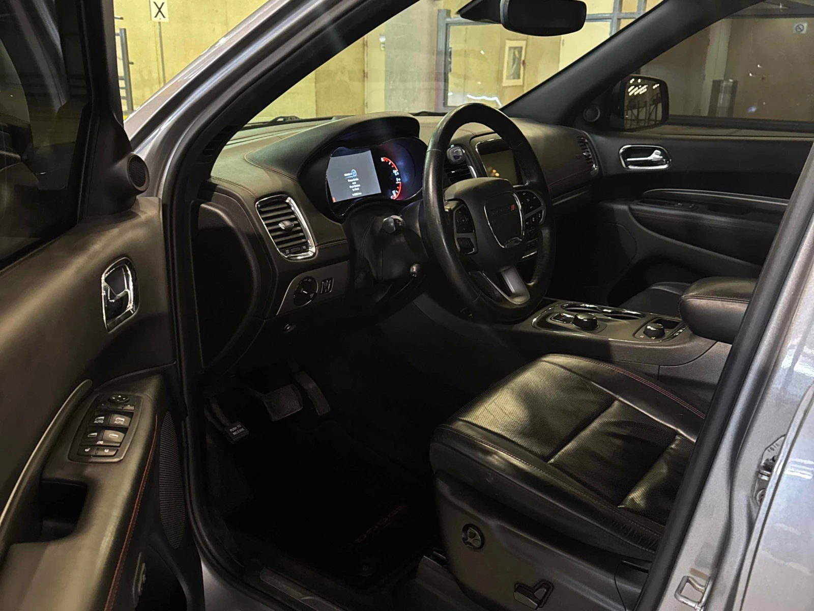 Dodge Durango * AWD 4dr R/T * CARFAX * ОПЦИЯ ЗА ФИНАНСИРАНЕ, снимка 5 - Автомобили и джипове - 56127416