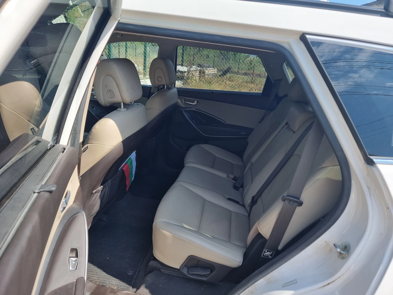 Hyundai Santa fe XL 3.3 7 места 68.000 километра, снимка 8 - Автомобили и джипове - 56136169