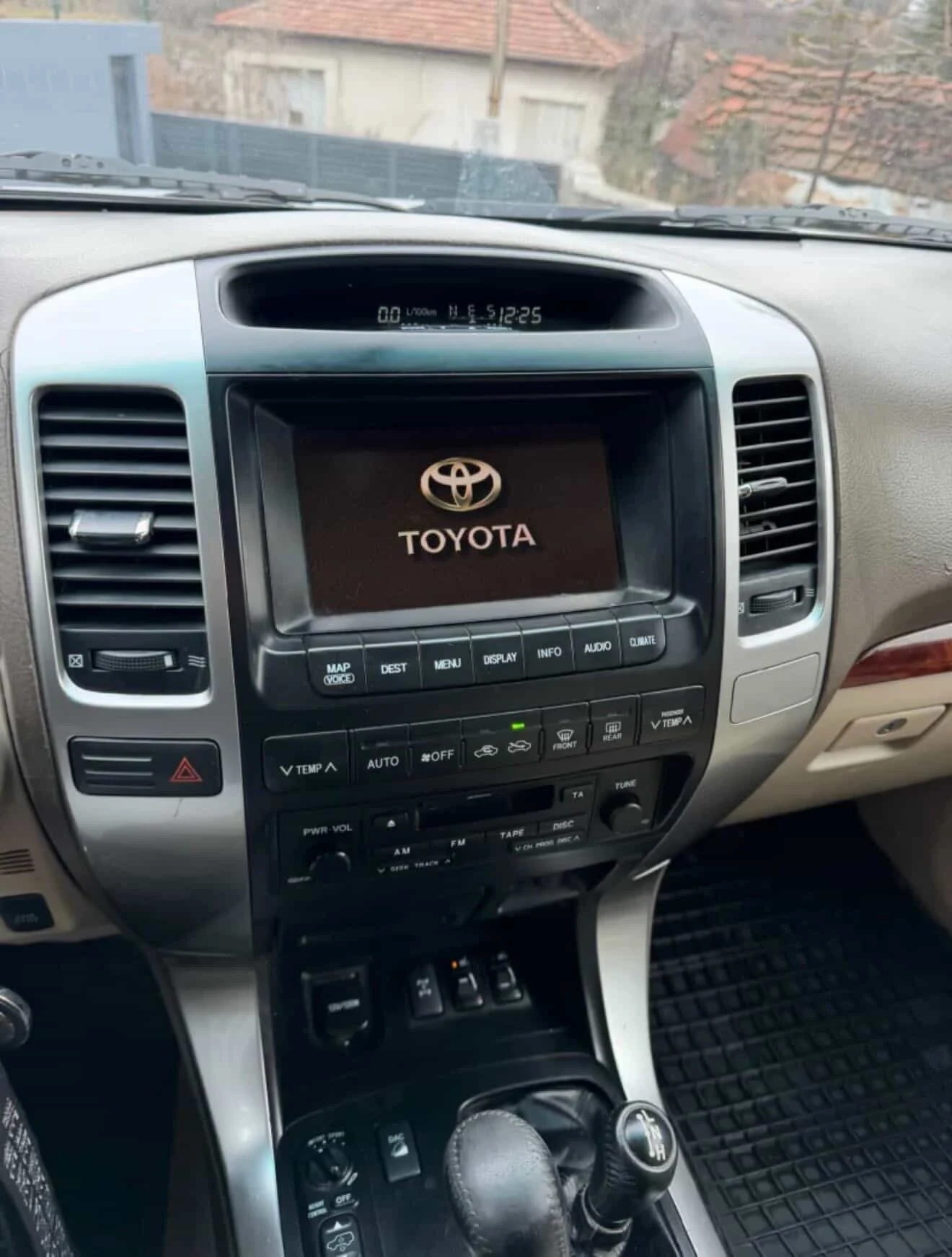Toyota Land cruiser 3.0 163k.c. AVTOMAT FULL, снимка 10 - Автомобили и джипове - 56168430