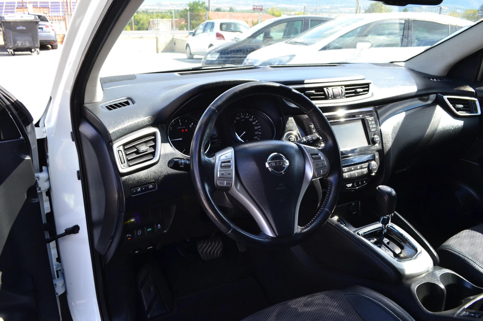 Nissan Qashqai 1.6DCI-AVTOMAT | Mobile.bg � ����������� 10