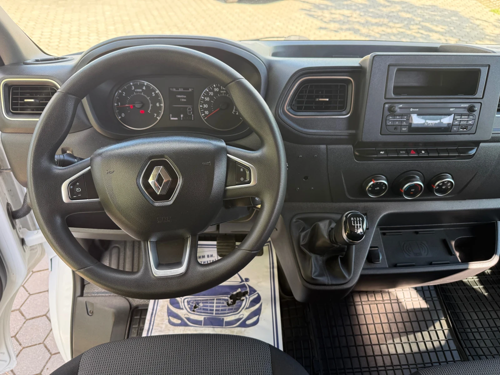Renault Master 2.3, снимка 14 - Бусове и автобуси - 54974791