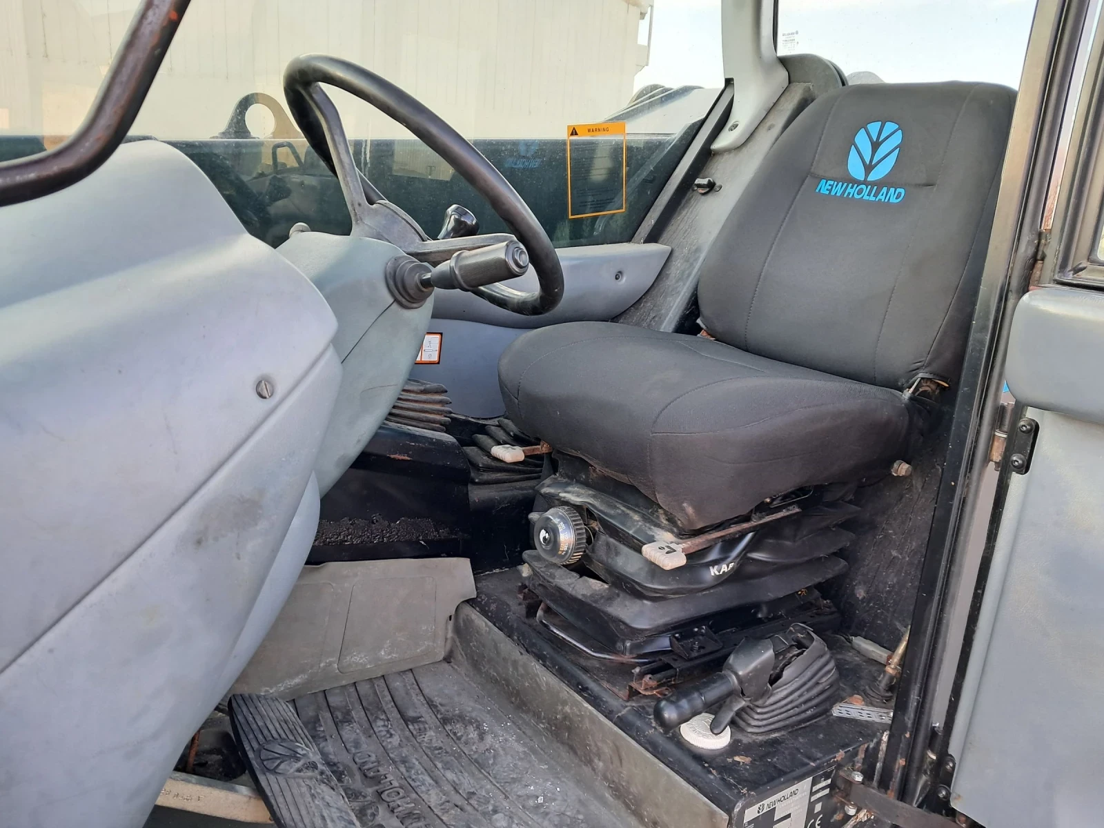 Телескопични товарачи Друга LM 415 - изображение 6