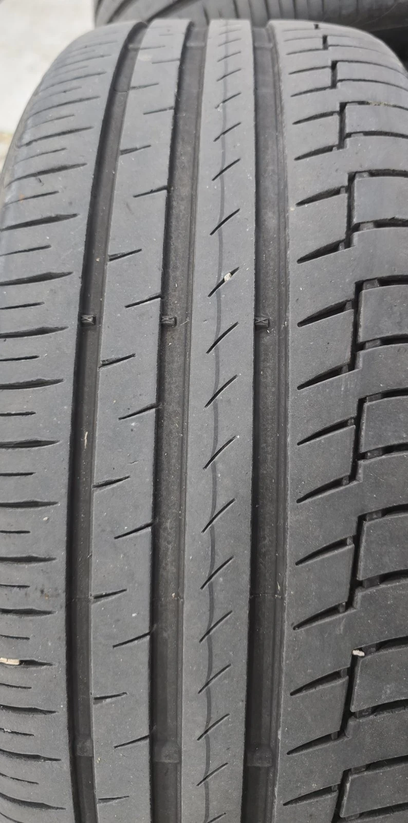 Гуми Летни 245/50R19, снимка 8 - Гуми и джанти - 54848864