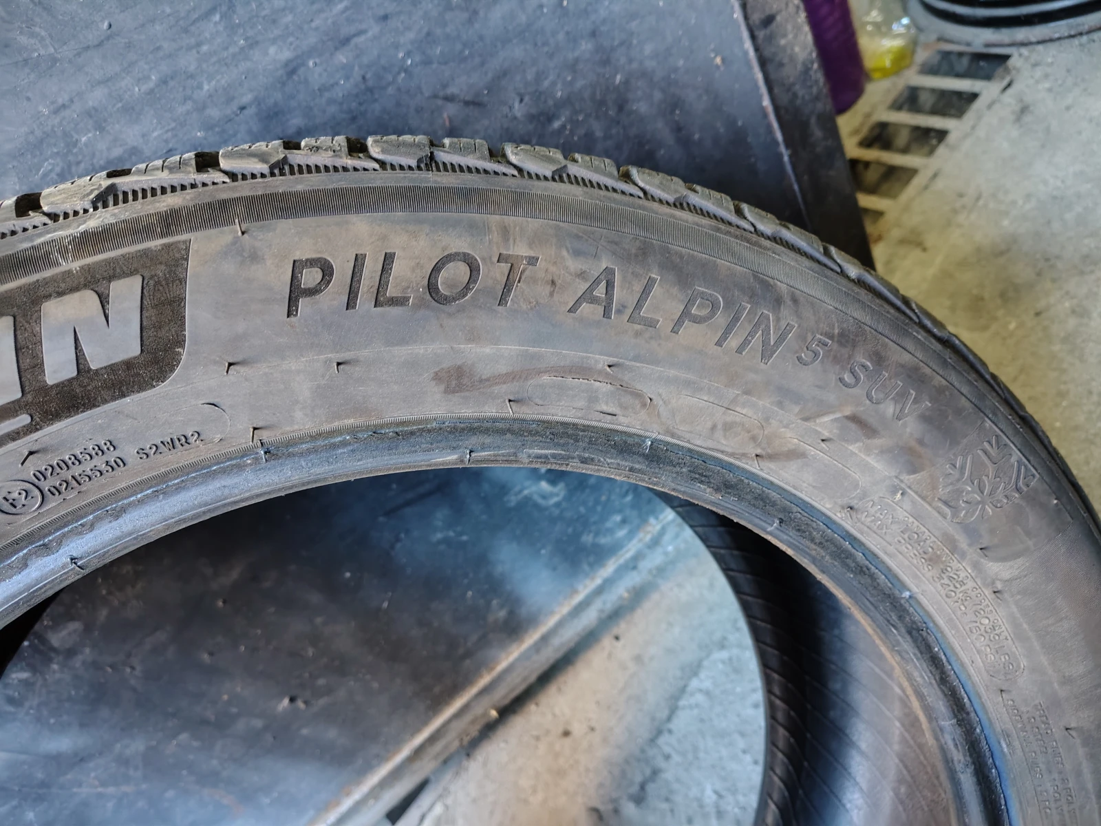  235/55R19 | Mobile.bg   4