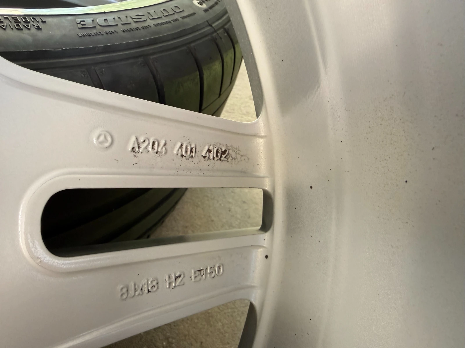 ���� � ������ 225/40R18 | Mobile.bg � ����������� 13