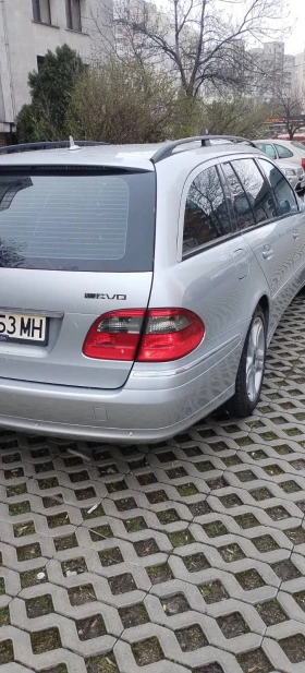 Mercedes-Benz E 220 EVO, снимка 5