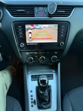 Skoda Octavia 2.0 TDI DSG NAVI CAM ЛИЗИНГ/БАРТЕР, снимка 15