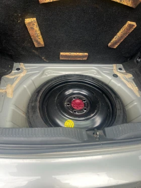 Toyota Auris, снимка 12