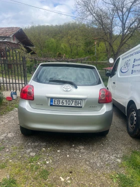 Toyota Auris, снимка 10