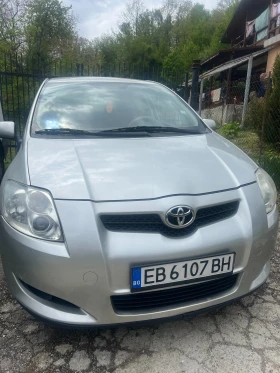 Toyota Auris, снимка 1
