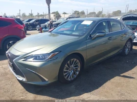 Обява за продажба на Lexus ES 300 2.5L I-4 DI, DOHC, VVT, 176HP Front Wheel Drive ~54 700 лв. - изображение 1