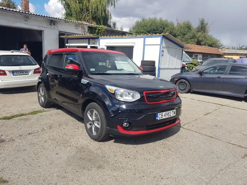 Kia Soul, снимка 2 - Автомобили и джипове - 46545332