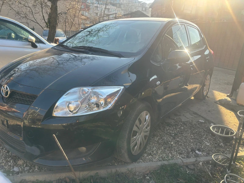 Toyota Auris, снимка 2 - Автомобили и джипове - 44066061