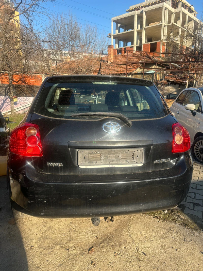 Toyota Auris, снимка 4 - Автомобили и джипове - 44066061