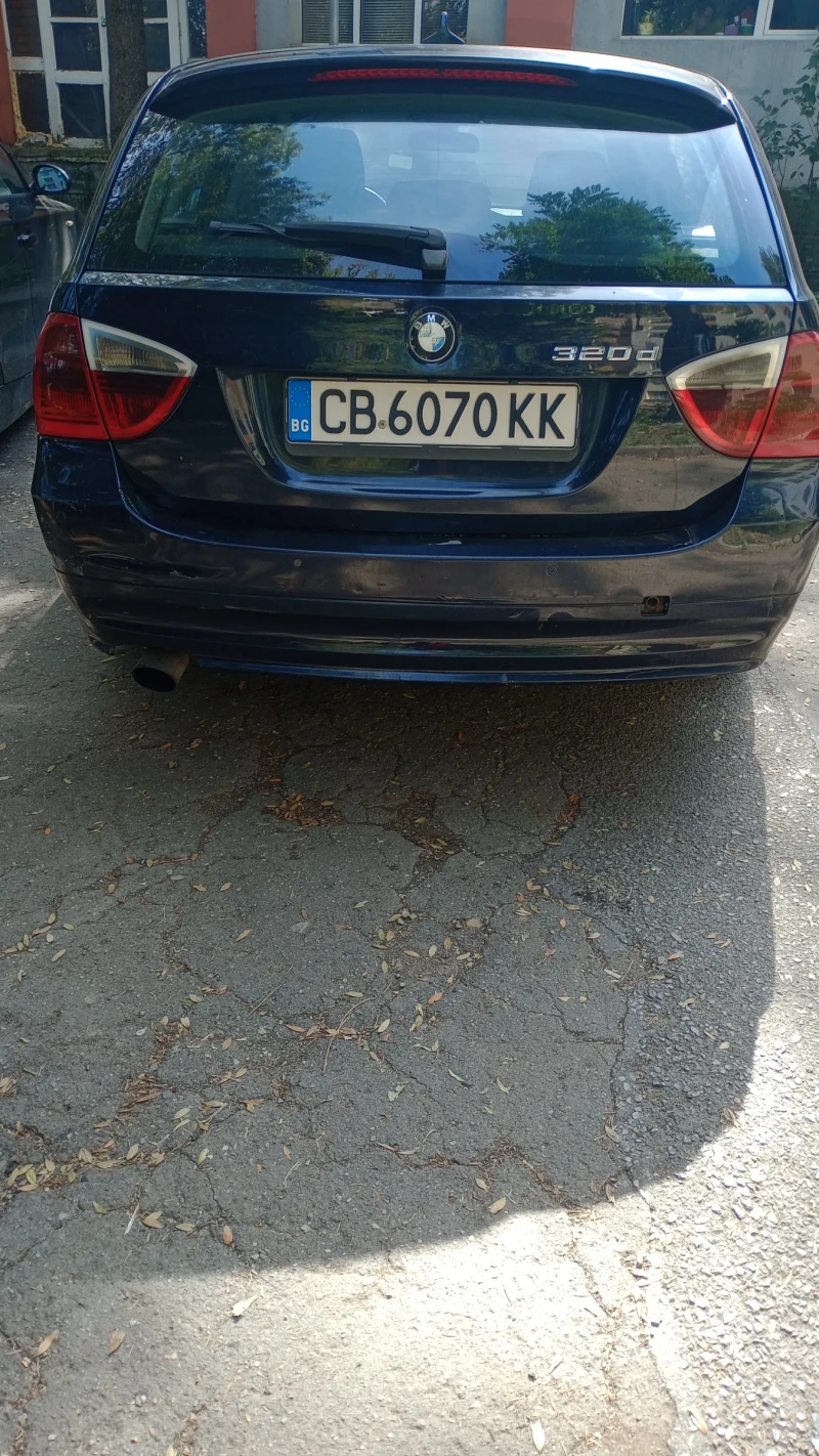 BMW 320, снимка 8 - Автомобили и джипове - 47464807