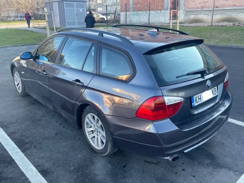 BMW 318 2.0 i Панорама , снимка 4 - Автомобили и джипове - 48383893