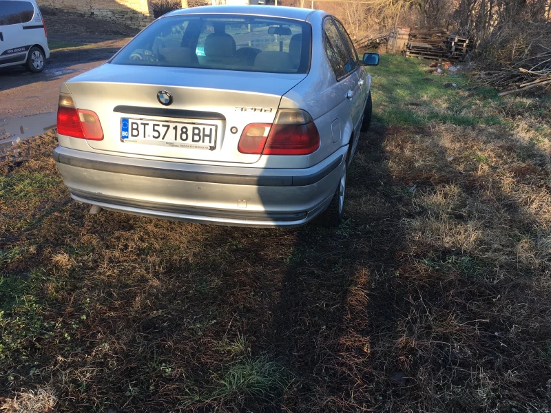 BMW 320, снимка 4 - Автомобили и джипове - 48408129