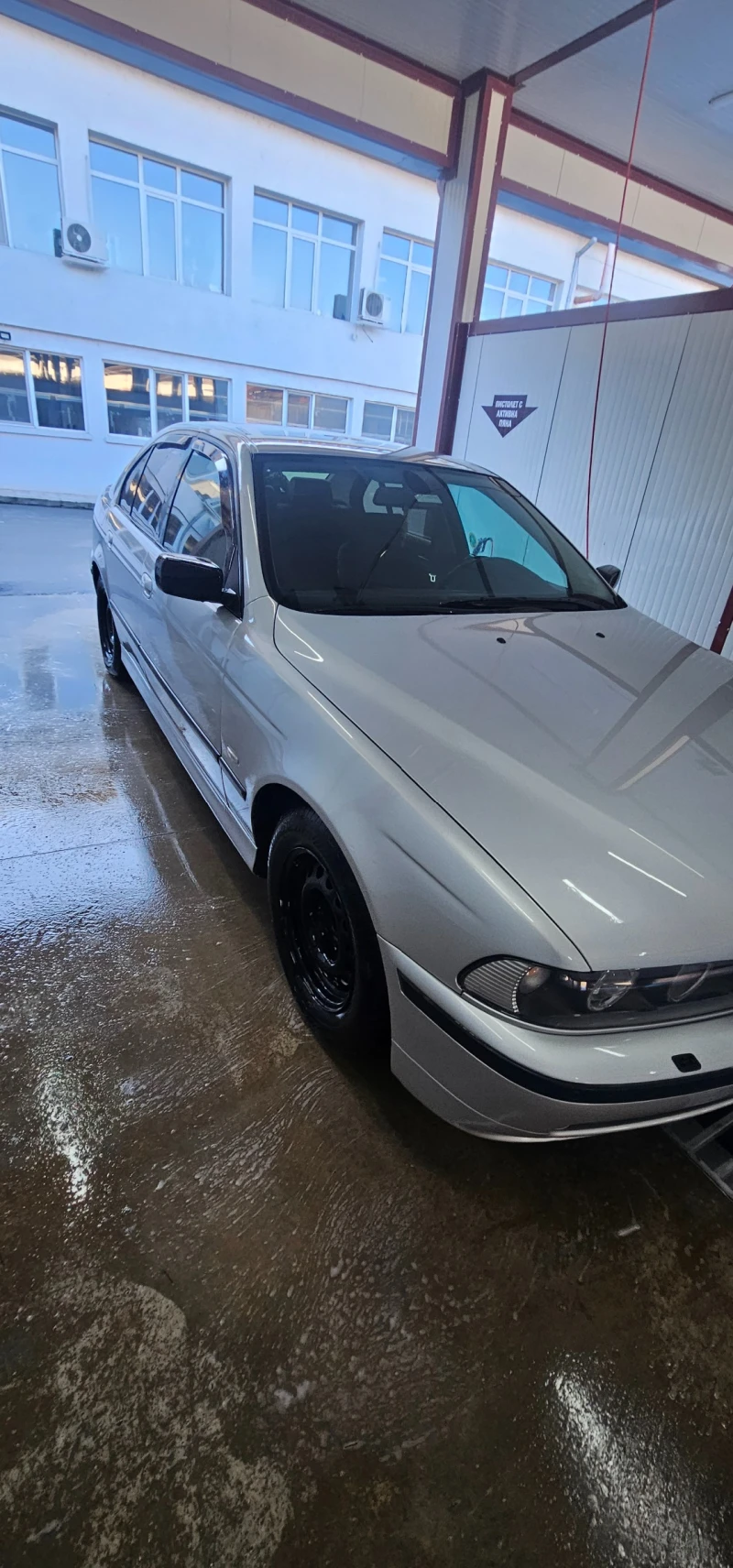 BMW 520 I, снимка 7 - Автомобили и джипове - 48505603