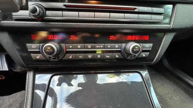 BMW 530 ХDrive , снимка 14 - Автомобили и джипове - 52667275