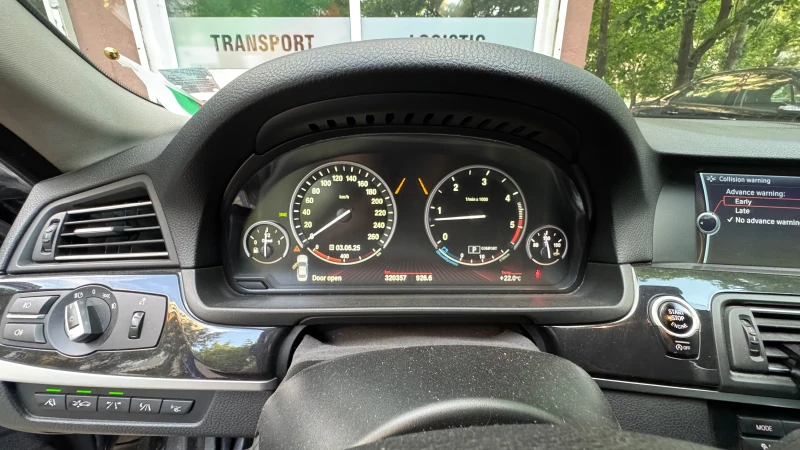 BMW 530 ХDrive , снимка 16 - Автомобили и джипове - 52667275