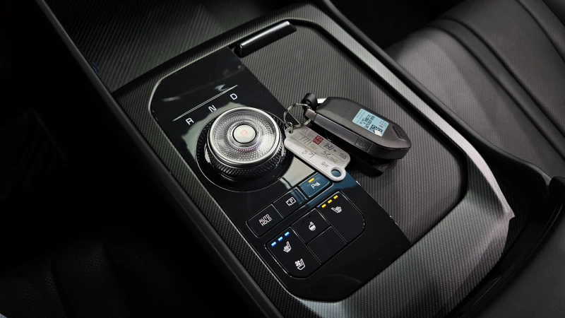 Kia K8 2.5 Noblesse autogeorge.com, снимка 9 - Автомобили и джипове - 51903738