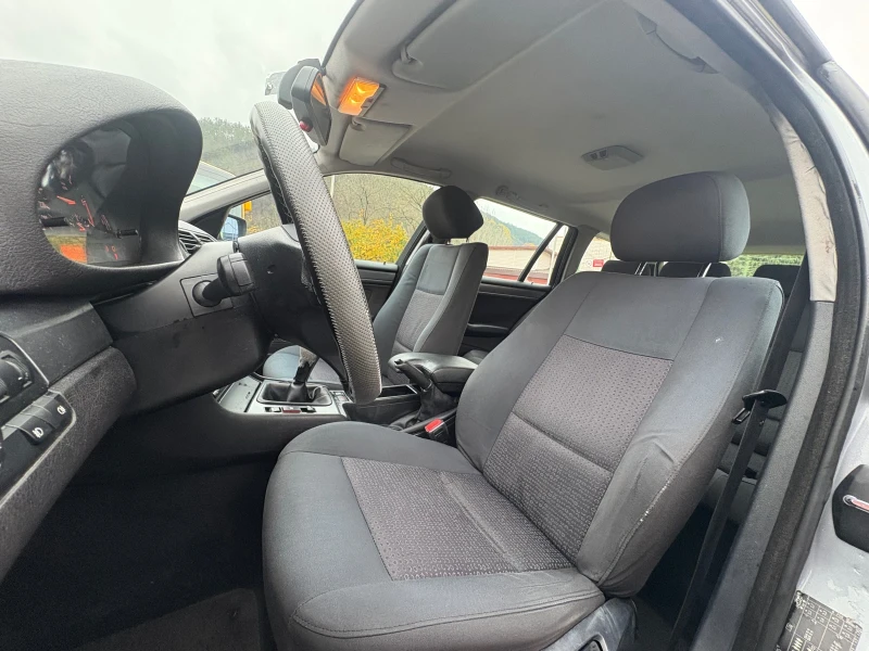 BMW 320, снимка 8 - Автомобили и джипове - 52668321