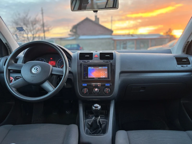 VW Golf, снимка 5 - Автомобили и джипове - 53114139