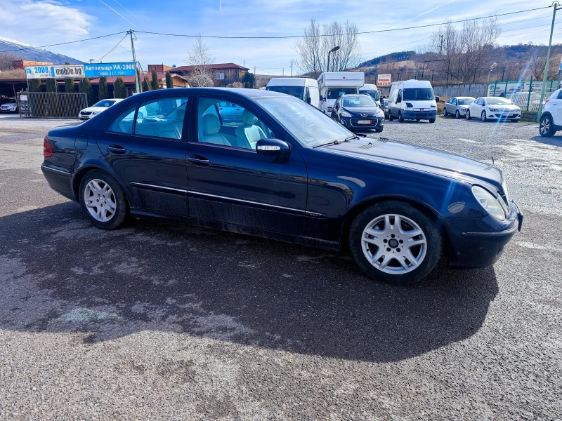 Mercedes-Benz E 270 2.7 CDi Avangarde, снимка 6 - Автомобили и джипове - 53541398