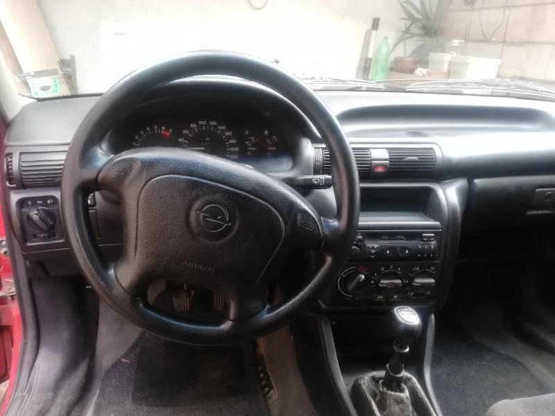 Opel Astra, снимка 5 - Автомобили и джипове - 45034081