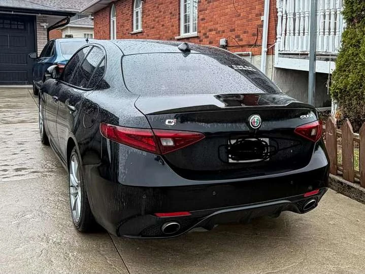 Alfa Romeo Giulia TI SPORTS LINE, снимка 5 - Автомобили и джипове - 54508852