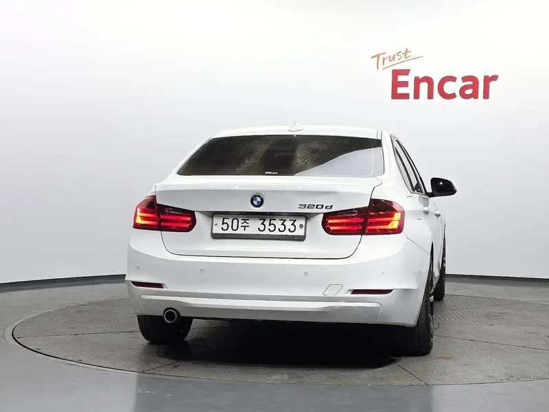 BMW 320 d, снимка 4 - Автомобили и джипове - 55143958
