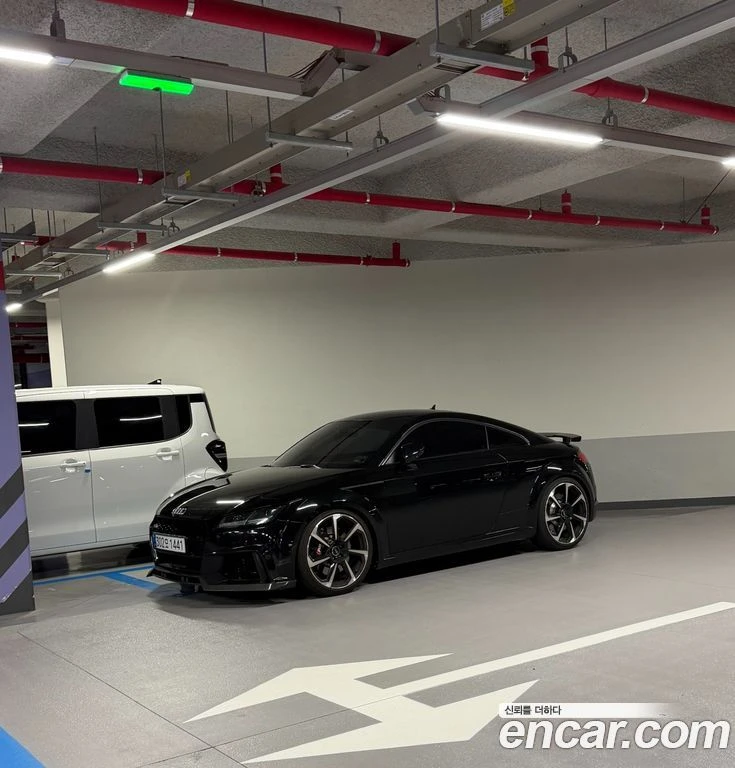 Audi Tt TTRS Package* Подгрев* Ксенон* Stage 3 Tune* , снимка 3 - Автомобили и джипове - 56062590