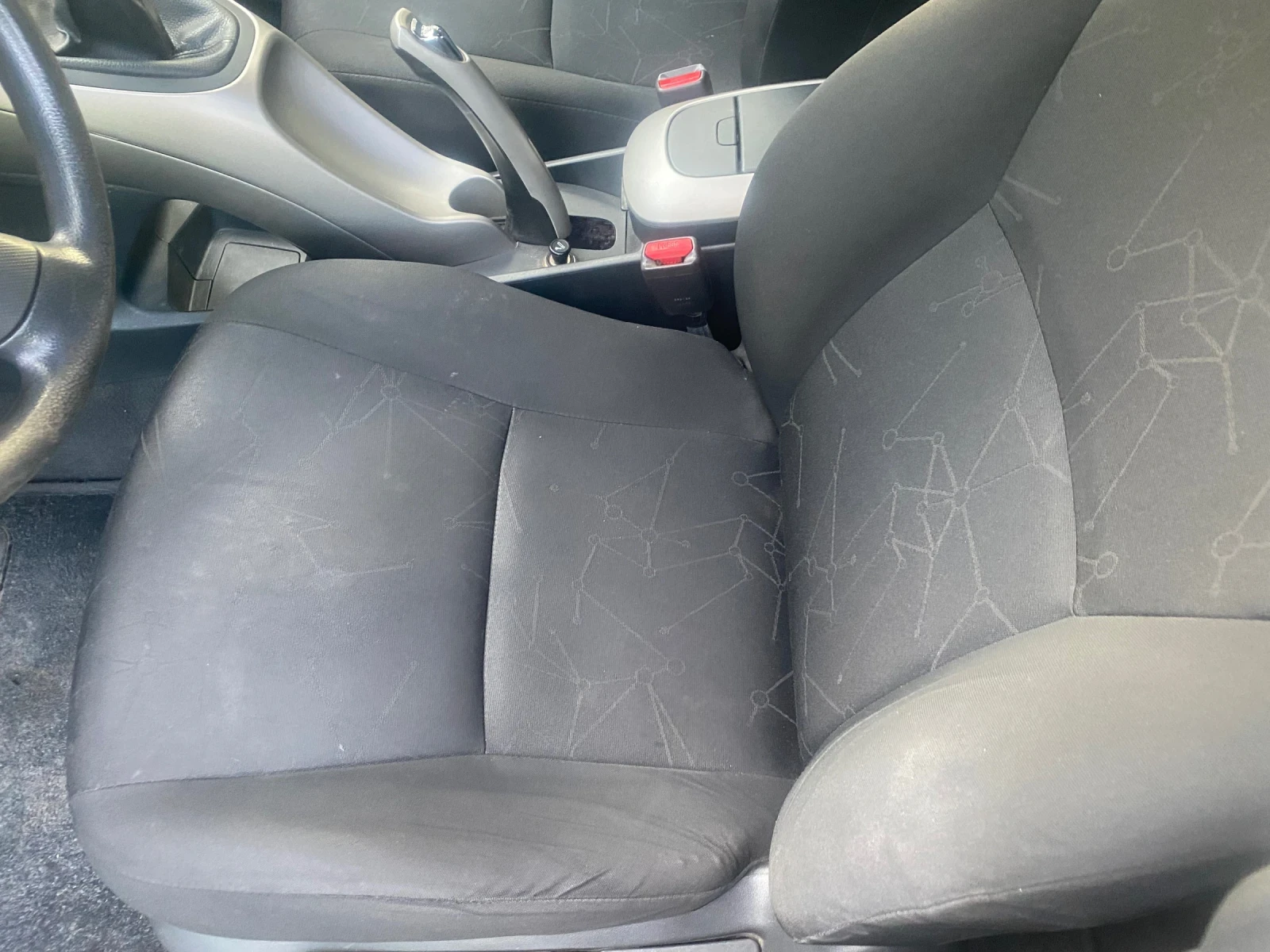 Toyota Auris 1.4 d4d Klima  - изображение 9