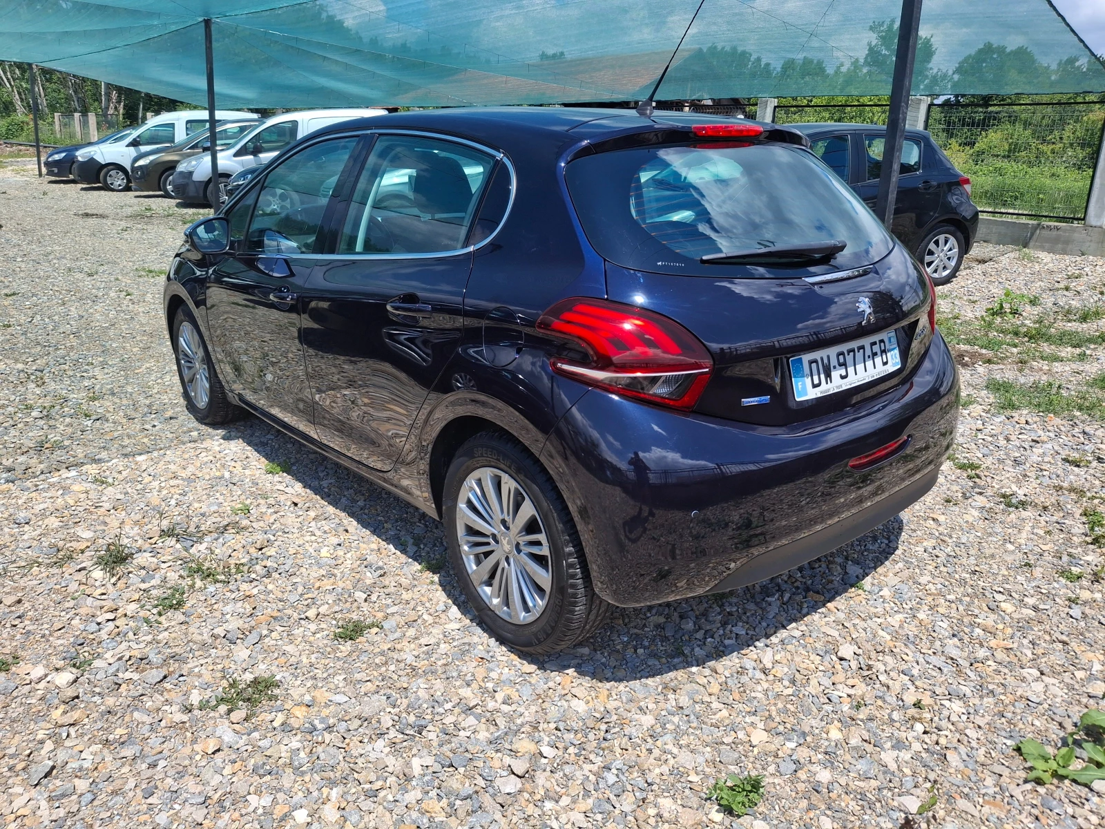 Peugeot 208 1.6 e-HDI - изображение 7