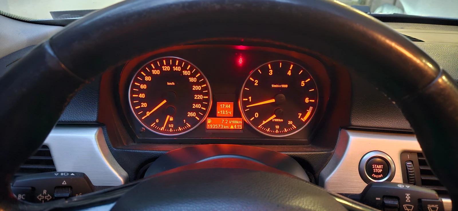 BMW 320 320i - изображение 9