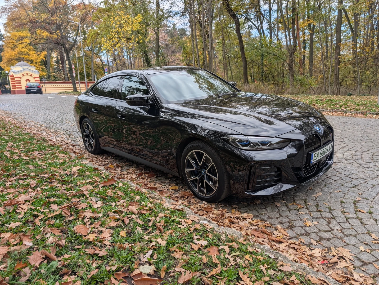 BMW i4 50 | Mobile.bg   7