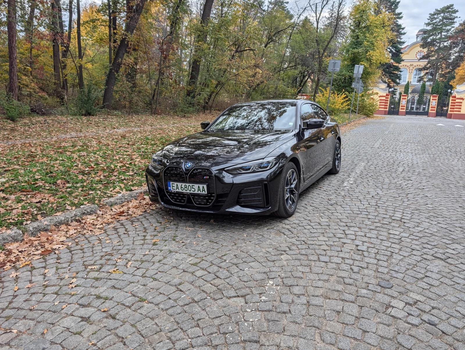 BMW i4 50 | Mobile.bg   1