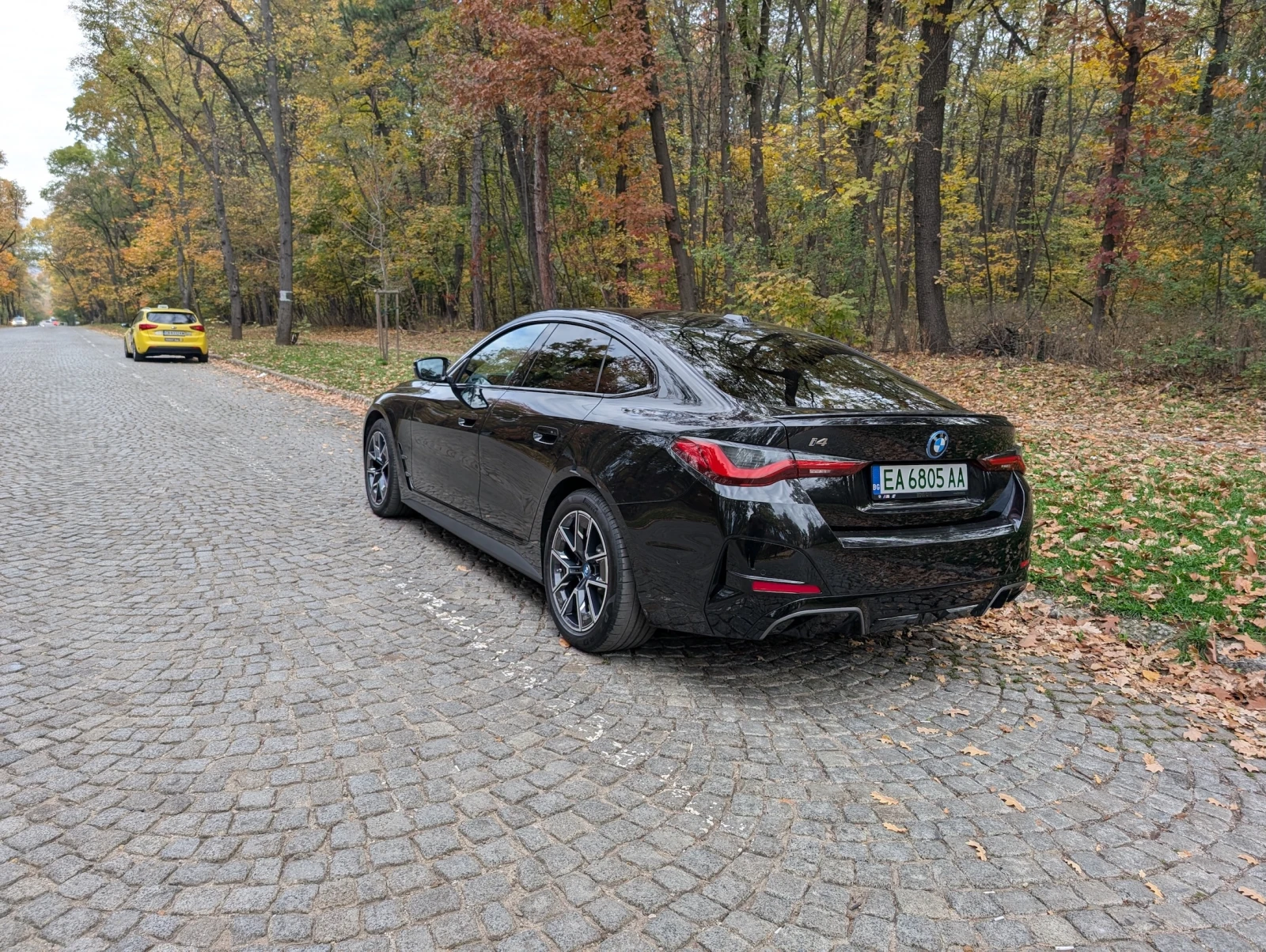 BMW i4 50 | Mobile.bg   4